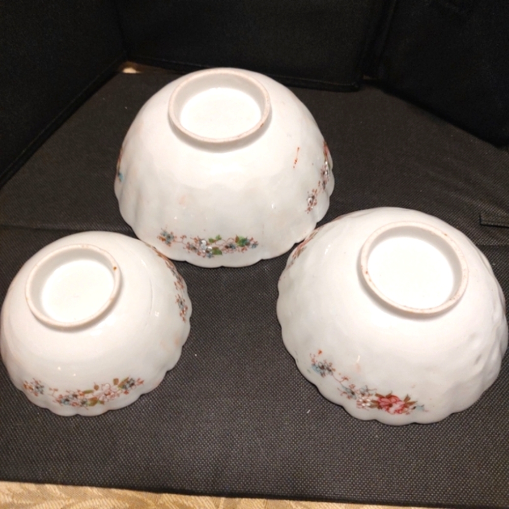 🔸⛩️🔸 Gorgeous Antique Vintage Hand Painted Japanese Porcelain Nesting Bowl Set - Picture 16 of 16